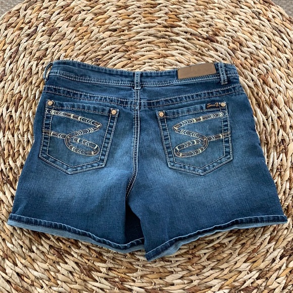 Seven7 Denim Shorts sz 12 - Picture 1 of 8